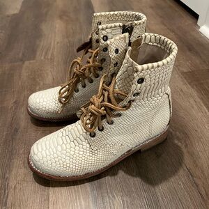 FREEBIRD by Steven White Snakeskin Manchester Boots Size 9